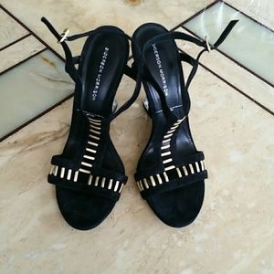 Siegerson Morrison Black Leather Heel 10